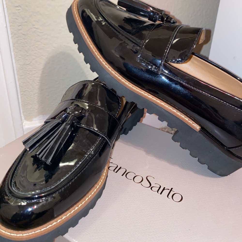 Dress shoes
